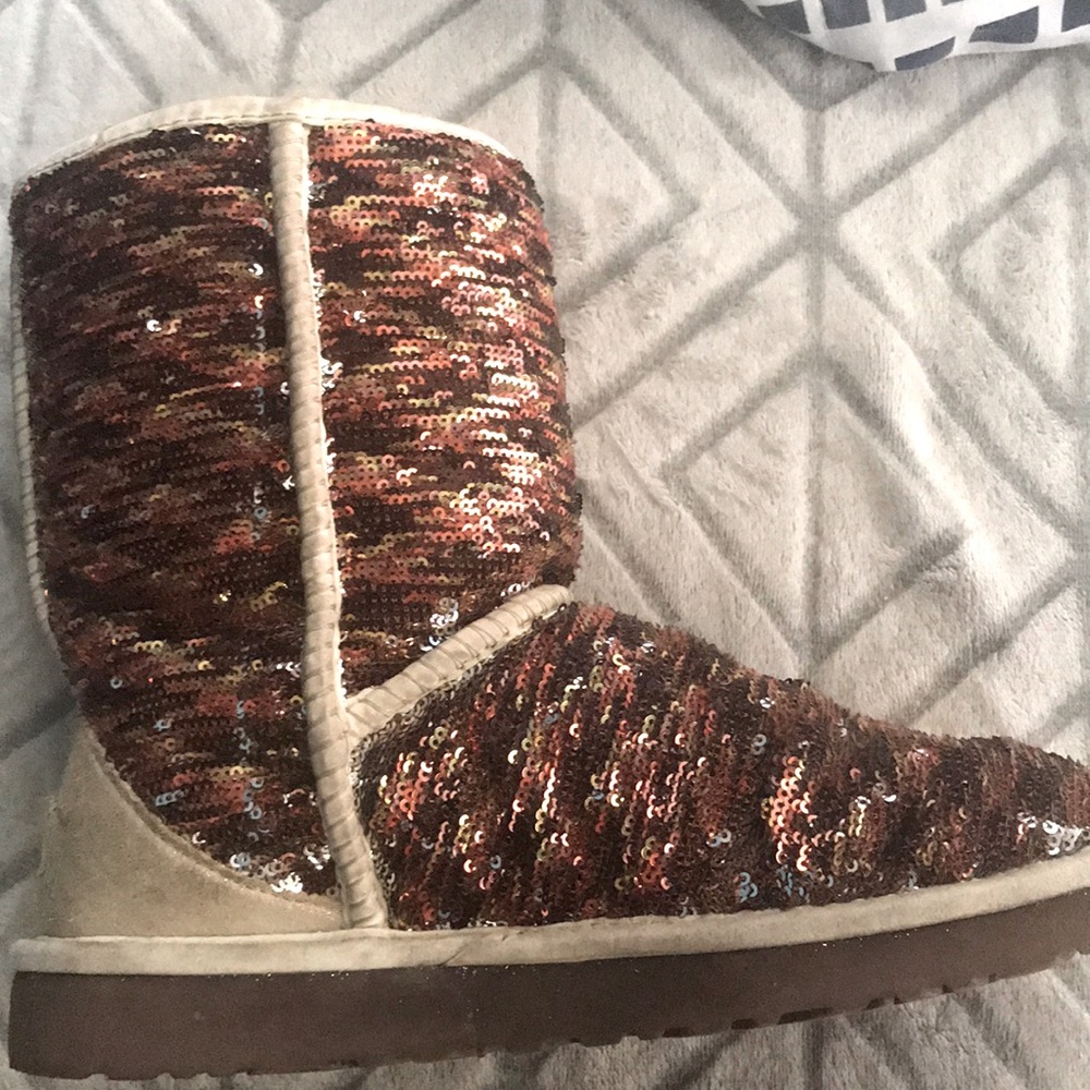 sequin UGGS